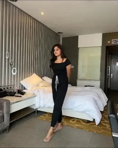 Call Girls Service in Sevagram